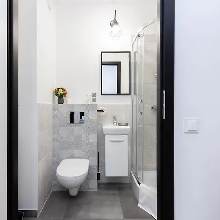 Apartmanhotel Silver Place 3*