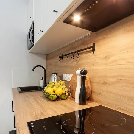 Apartmanhotel Silver Place 3*