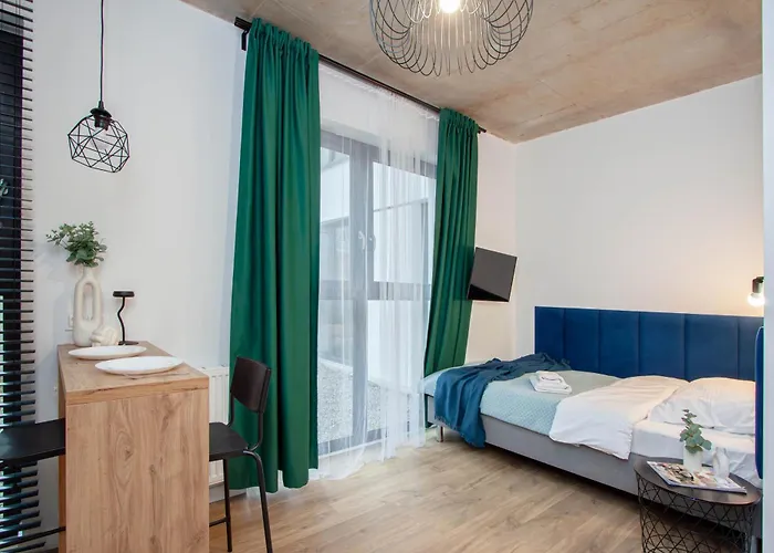 Silver Place 3* 什切青