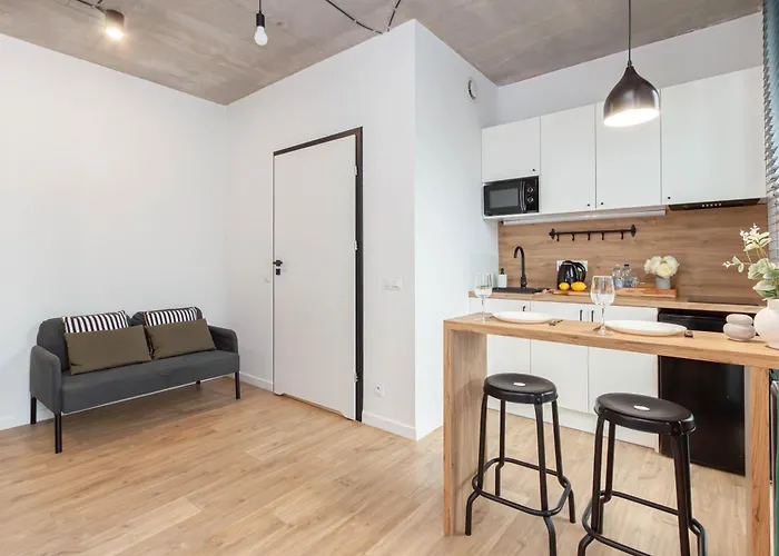 Silver Place Aparthotel 3*